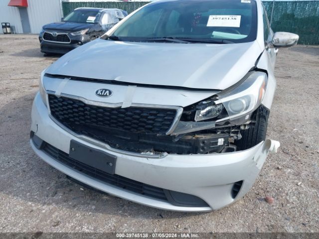 Photo 5 VIN: 3KPFK4A74HE079361 - KIA FORTE 