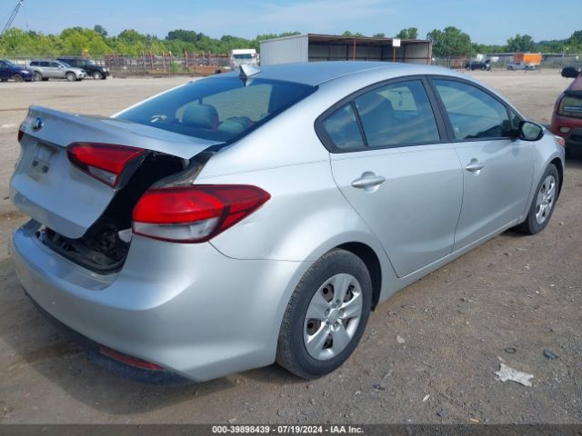 Photo 3 VIN: 3KPFK4A74HE092692 - KIA FORTE 