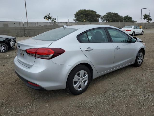 Photo 3 VIN: 3KPFK4A74HE142314 - KIA FORTE LX 