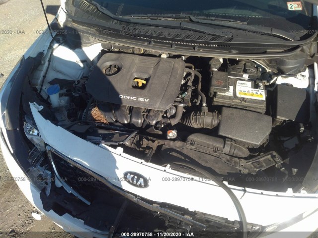 Photo 9 VIN: 3KPFK4A74HE143415 - KIA FORTE 