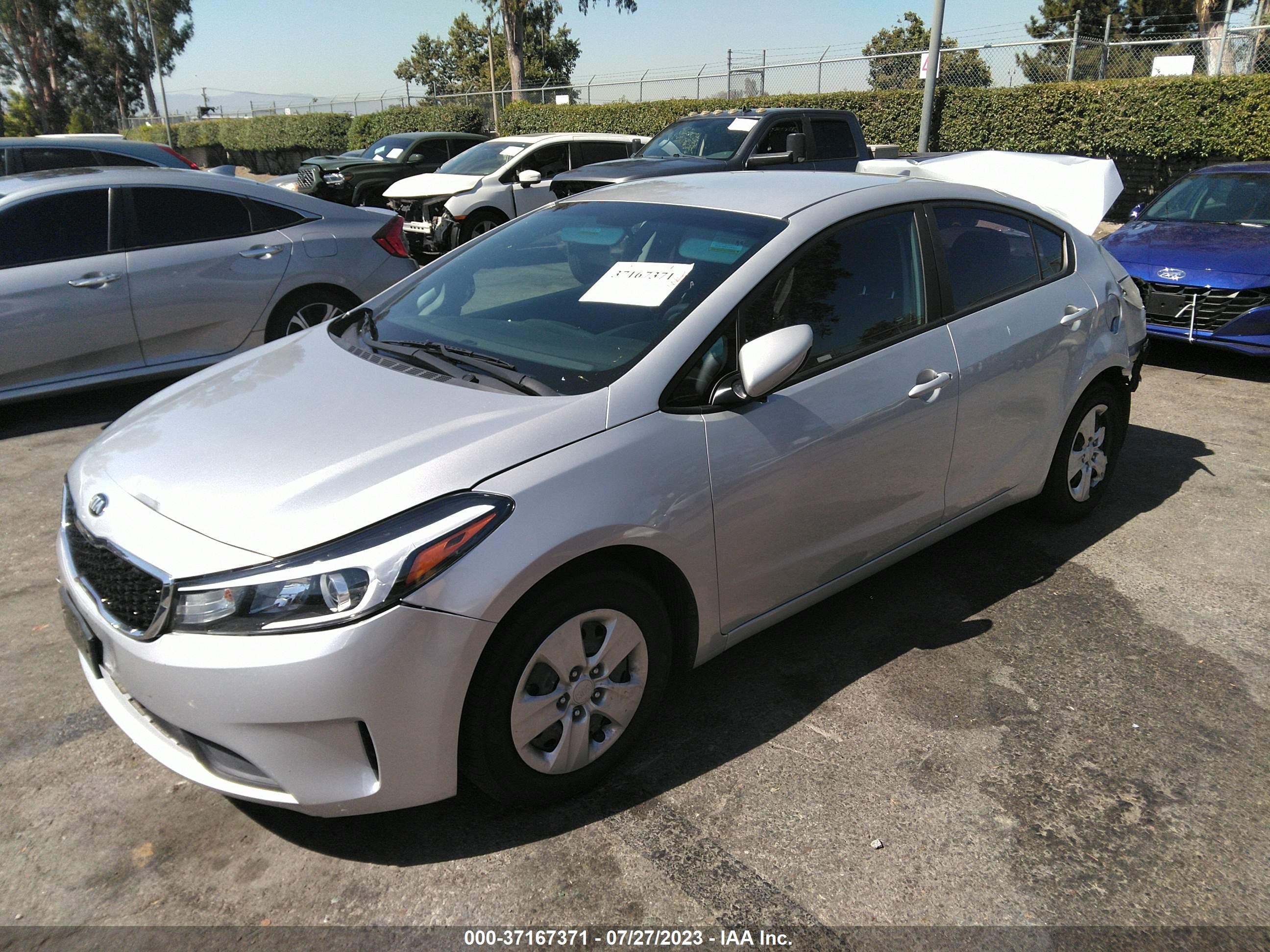 Photo 1 VIN: 3KPFK4A74HE154253 - KIA FORTE 