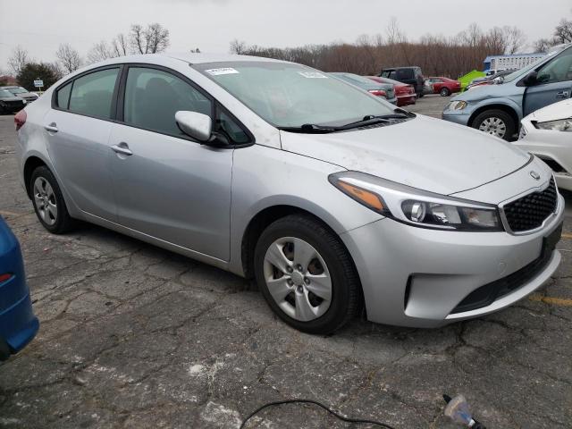 Photo 3 VIN: 3KPFK4A74HE160599 - KIA FORTE 