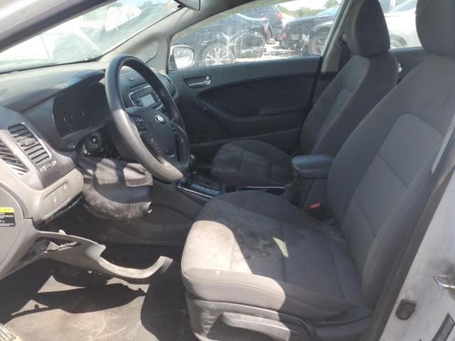 Photo 6 VIN: 3KPFK4A74JE181524 - KIA FORTE LX 