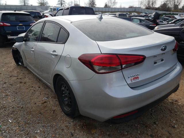 Photo 2 VIN: 3KPFK4A74JE190188 - KIA FORTE LX 