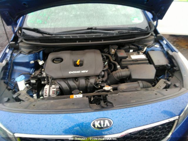 Photo 9 VIN: 3KPFK4A74JE196704 - KIA FORTE 