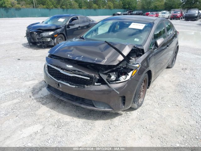 Photo 5 VIN: 3KPFK4A74JE217440 - KIA FORTE 