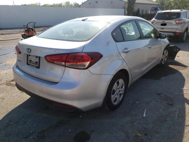 Photo 3 VIN: 3KPFK4A74JE226364 - KIA FORTE LX 