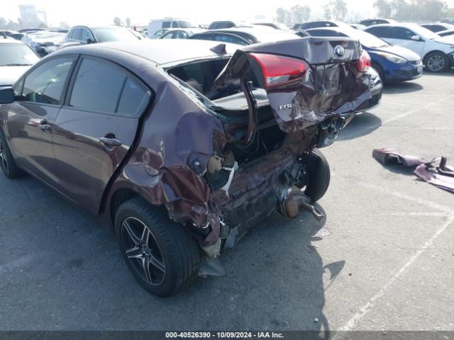 Photo 5 VIN: 3KPFK4A74JE228177 - KIA FORTE 