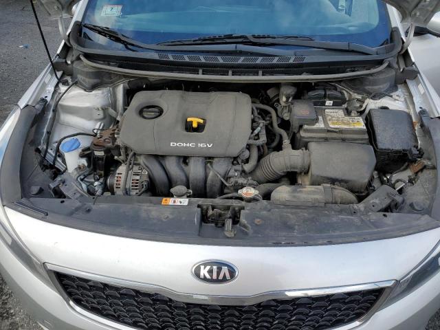 Photo 10 VIN: 3KPFK4A74JE238420 - KIA FORTE 