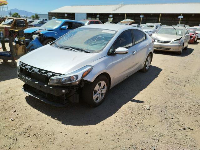 Photo 1 VIN: 3KPFK4A74JE257470 - KIA FORTE LX 