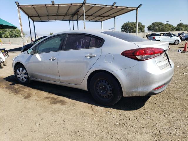 Photo 1 VIN: 3KPFK4A74JE260840 - KIA FORTE LX 