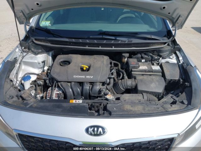 Photo 9 VIN: 3KPFK4A74JE267688 - KIA FORTE 