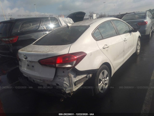 Photo 3 VIN: 3KPFK4A75HE010422 - KIA FORTE 