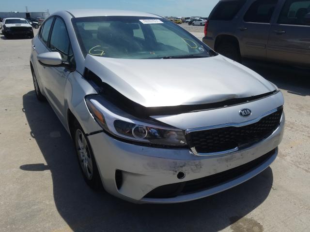 Photo 8 VIN: 3KPFK4A75HE047227 - KIA FORTE LX 