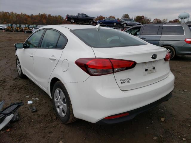 Photo 2 VIN: 3KPFK4A75HE061807 - KIA FORTE LX 