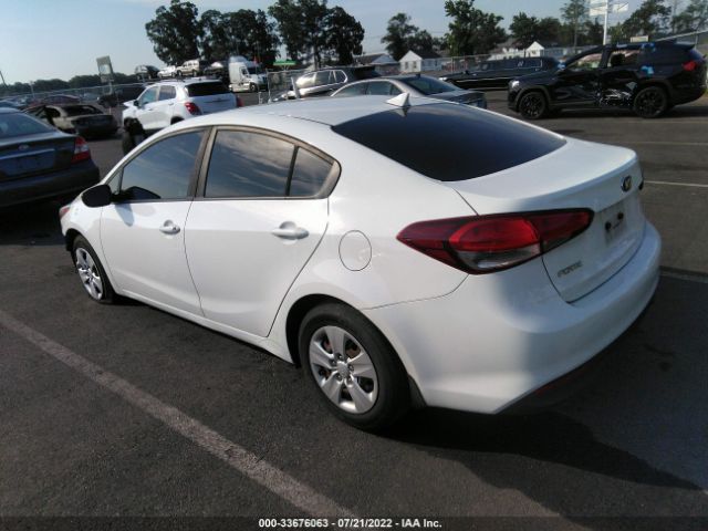 Photo 2 VIN: 3KPFK4A75HE080535 - KIA FORTE 