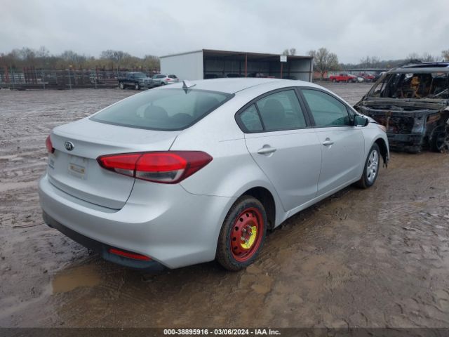 Photo 3 VIN: 3KPFK4A75HE084746 - KIA FORTE 