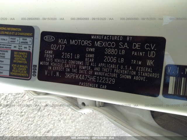 Photo 8 VIN: 3KPFK4A75HE122329 - KIA FORTE 