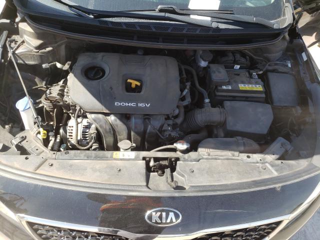 Photo 6 VIN: 3KPFK4A75HE123769 - KIA FORTE LX 