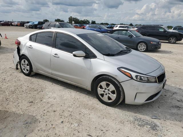 Photo 3 VIN: 3KPFK4A75HE135159 - KIA FORTE LX 