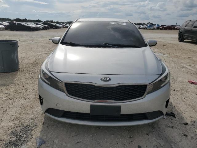 Photo 4 VIN: 3KPFK4A75HE135159 - KIA FORTE LX 