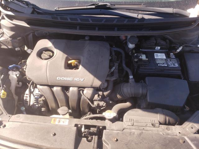 Photo 6 VIN: 3KPFK4A75HE156349 - KIA FORTE LX 