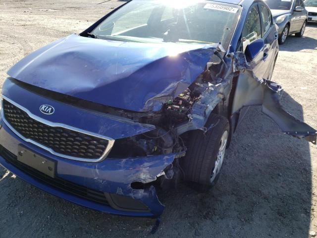 Photo 8 VIN: 3KPFK4A75HE157453 - KIA FORTE LX 