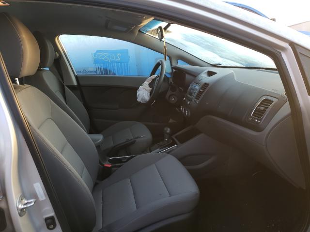 Photo 4 VIN: 3KPFK4A75HE157498 - KIA FORTE LX 