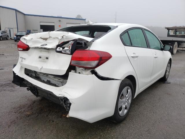 Photo 3 VIN: 3KPFK4A75JE167681 - KIA FORTE LX 