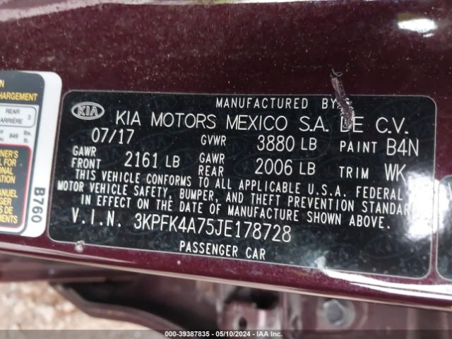 Photo 8 VIN: 3KPFK4A75JE178728 - KIA FORTE 