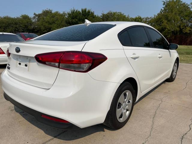 Photo 3 VIN: 3KPFK4A75JE202025 - KIA FORTE LX 