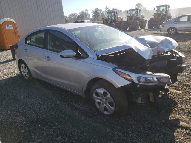 Photo 0 VIN: 3KPFK4A75JE210142 - KIA FORTE LX 