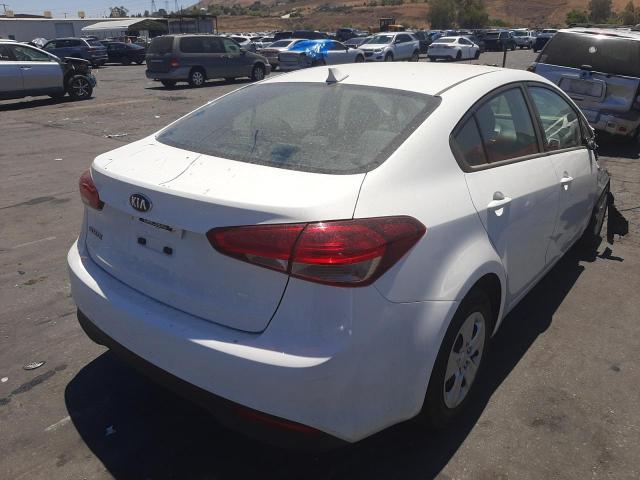 Photo 3 VIN: 3KPFK4A75JE230617 - KIA FORTE LX 