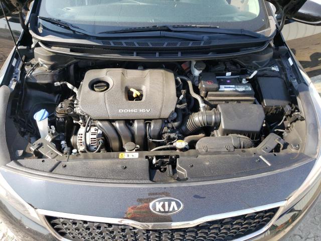 Photo 10 VIN: 3KPFK4A75JE240869 - KIA FORTE LX 