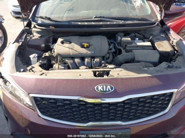 Photo 9 VIN: 3KPFK4A75JE246364 - KIA FORTE 