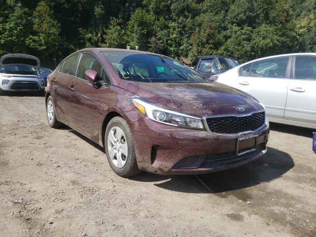 Photo 0 VIN: 3KPFK4A75JE258384 - KIA FORTE LX 