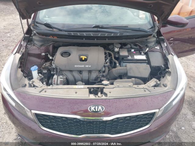 Photo 9 VIN: 3KPFK4A75JE258515 - KIA FORTE 