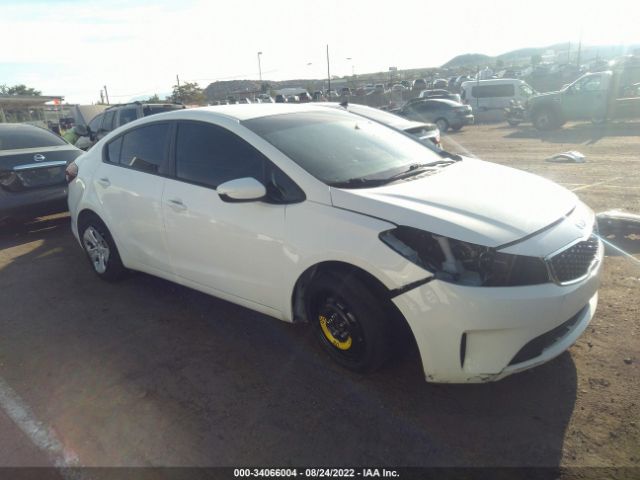 Photo 0 VIN: 3KPFK4A75JE276559 - KIA FORTE 