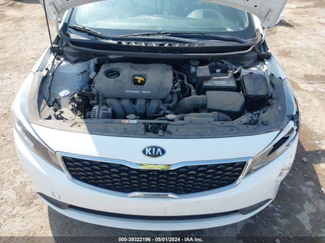 Photo 9 VIN: 3KPFK4A75JE278313 - KIA FORTE 