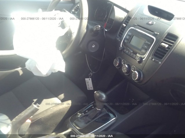 Photo 4 VIN: 3KPFK4A76HE012034 - KIA FORTE 