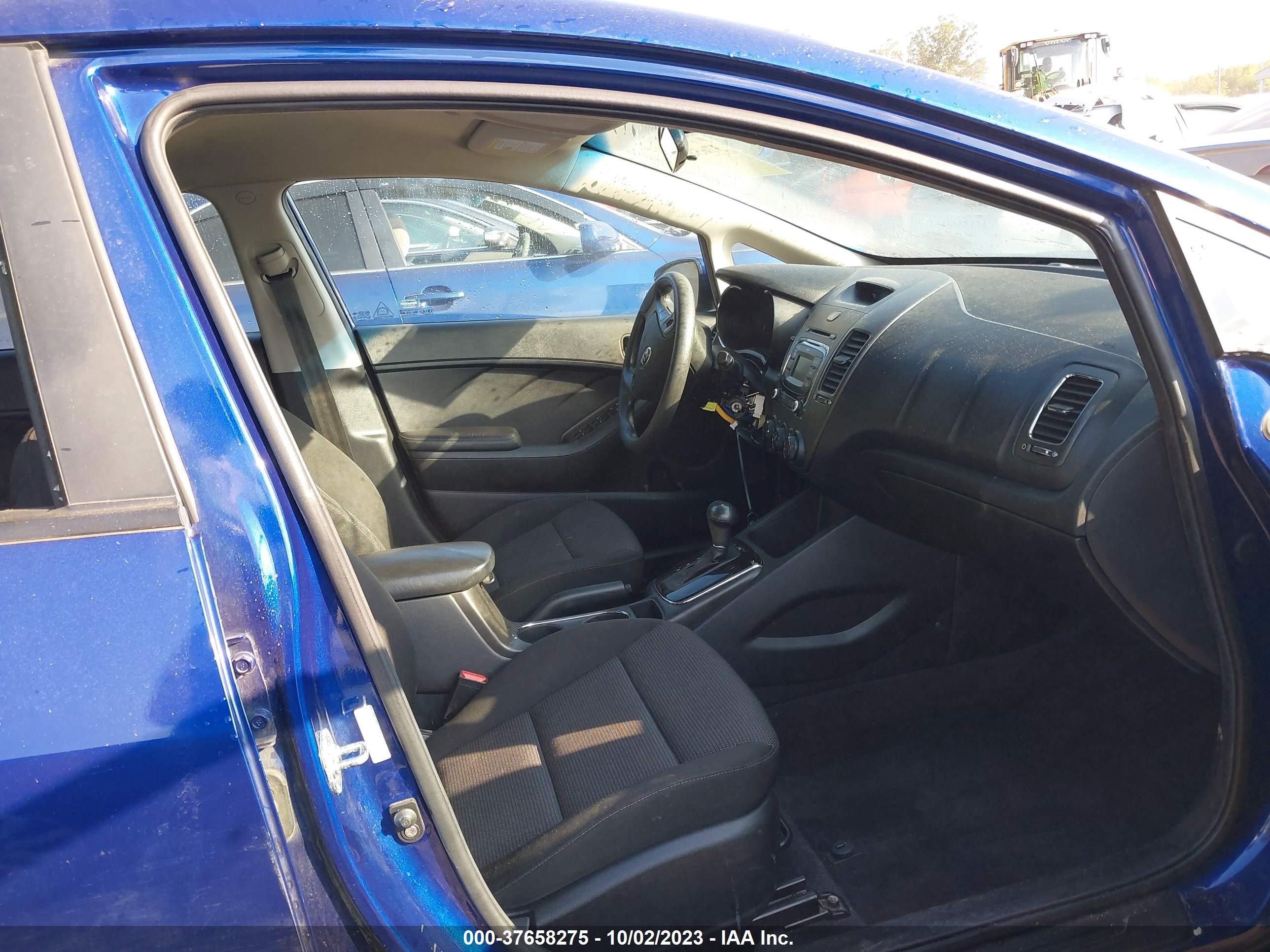 Photo 4 VIN: 3KPFK4A76HE016908 - KIA FORTE 