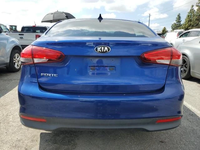 Photo 5 VIN: 3KPFK4A76HE037435 - KIA FORTE LX 