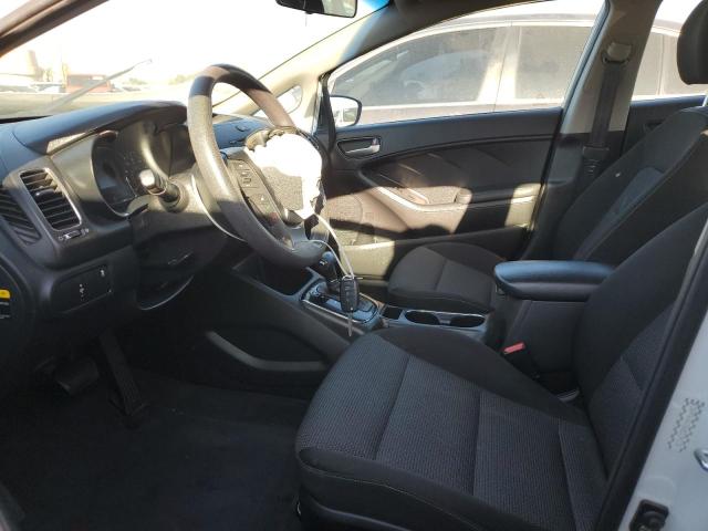 Photo 6 VIN: 3KPFK4A76HE039038 - KIA FORTE LX 