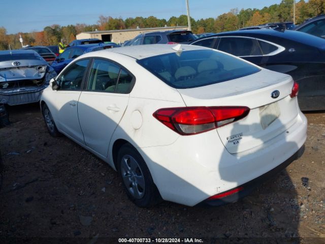 Photo 2 VIN: 3KPFK4A76HE049066 - KIA FORTE 