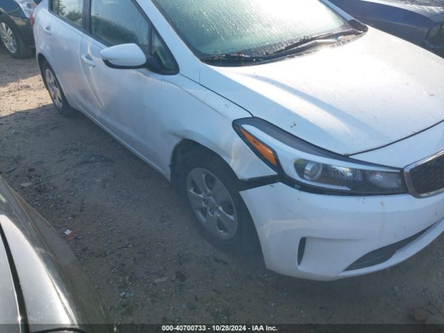 Photo 5 VIN: 3KPFK4A76HE049066 - KIA FORTE 