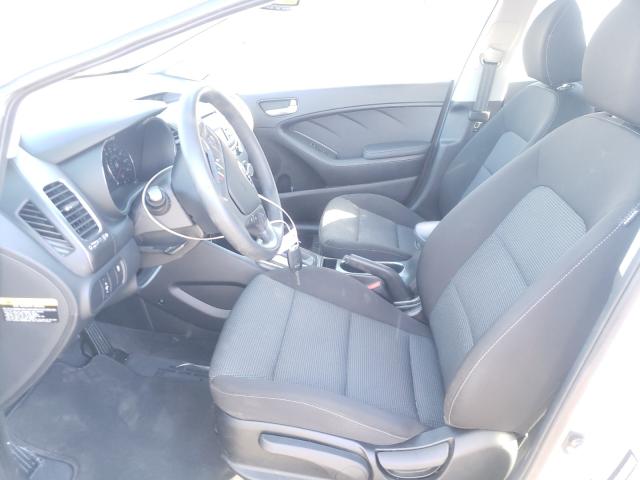 Photo 4 VIN: 3KPFK4A76HE075425 - KIA FORTE LX 