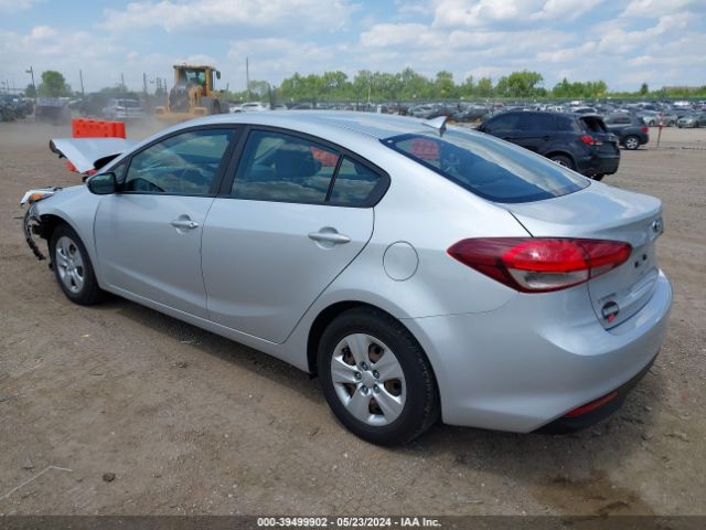 Photo 2 VIN: 3KPFK4A76HE086375 - KIA FORTE 