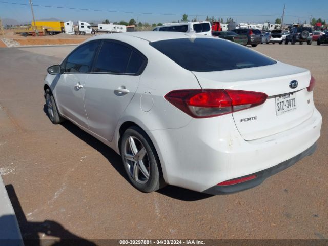 Photo 2 VIN: 3KPFK4A76HE089504 - KIA FORTE 