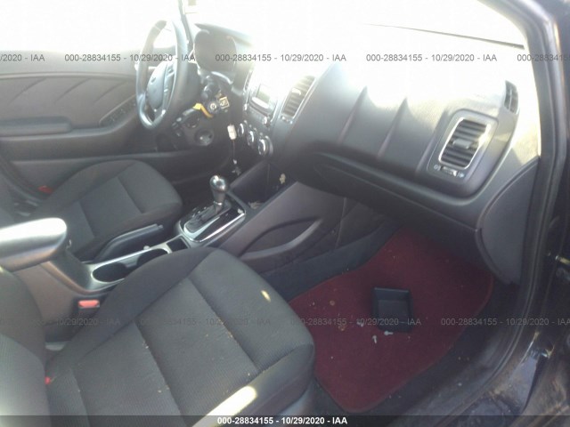 Photo 4 VIN: 3KPFK4A76HE092113 - KIA FORTE 