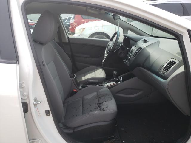 Photo 4 VIN: 3KPFK4A76HE098784 - KIA FORTE 